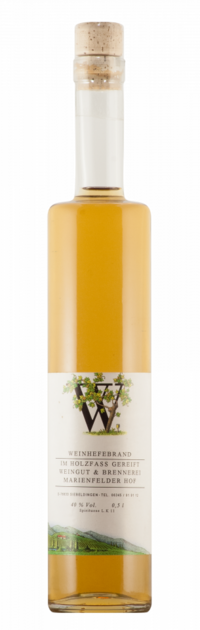  Weinhefebrand im Eichenholzfaß gereift / Bioland Wein- und Sektgut Marienfelderhof / Siebeldingen/Pfalz